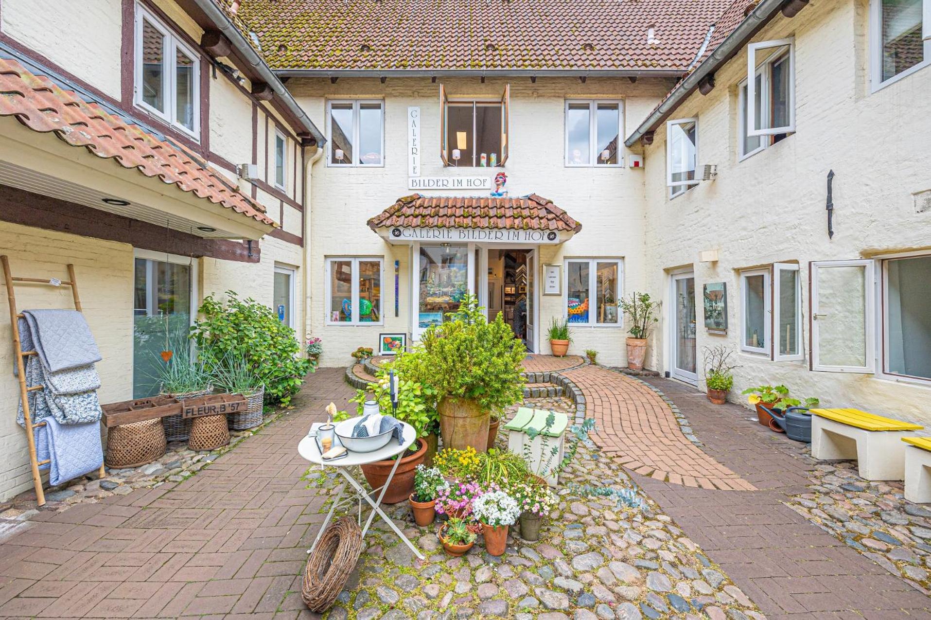 Fewo1846 - Im Sonnenhof - Komfortable 2-Zimmer-Wohnung Im Stadtzentrum Flensburg Luaran gambar